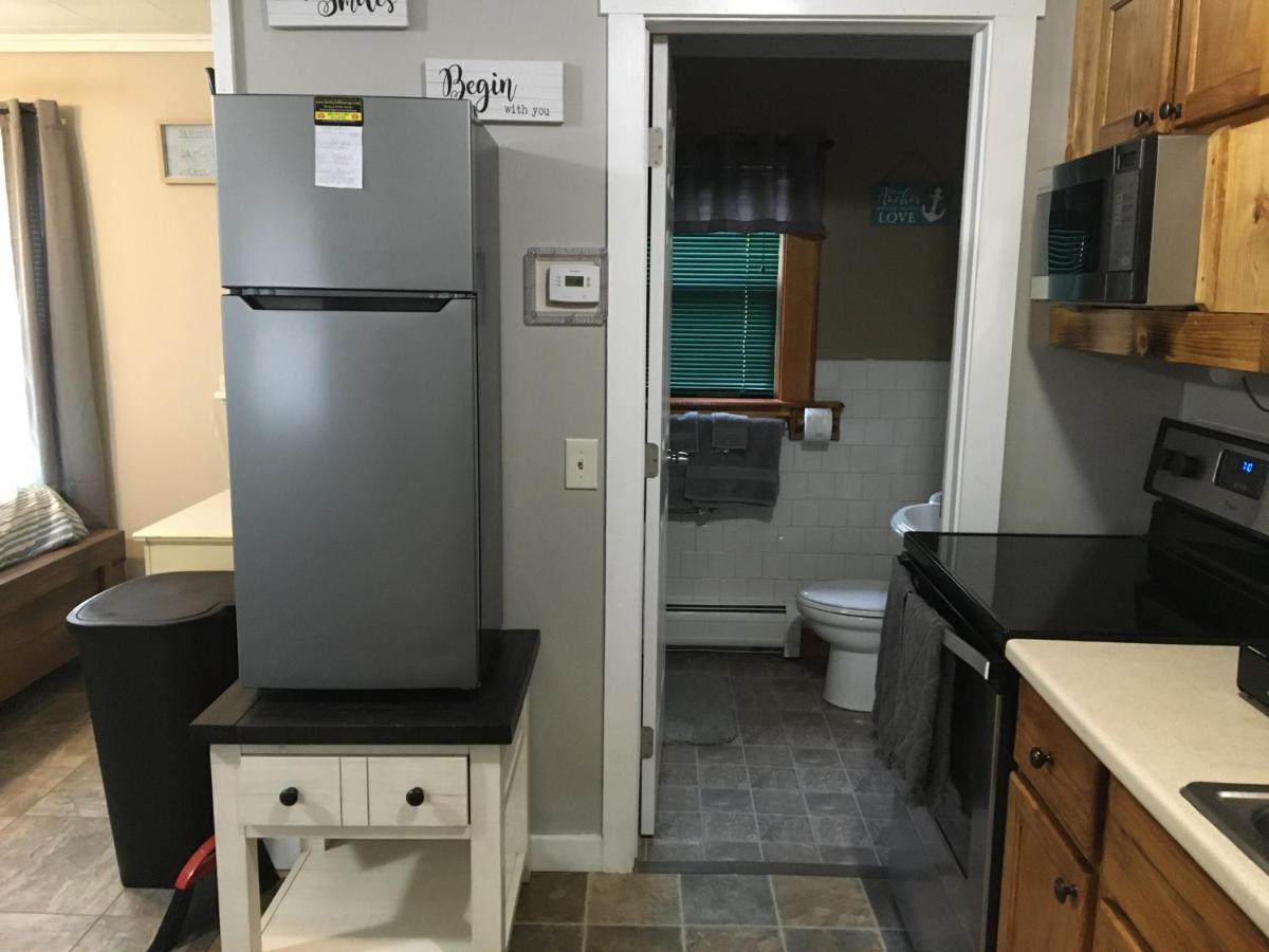Just Like Being At Home- Newly Renovated Unit North Troy Екстер'єр фото